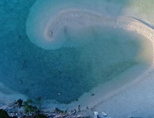 Διαπόρι – Σύβοτα: Μια παραλία «σαλιγκάρι», ένα σπάνιο φαινόμενο