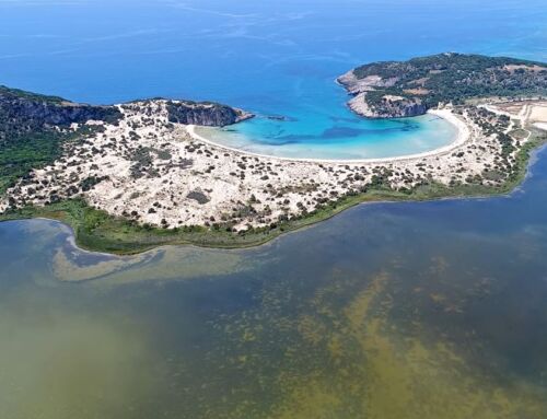 Σφακτηρία: Το πανέμορφο νησάκι της Πύλου με την τεράστια ιστορία