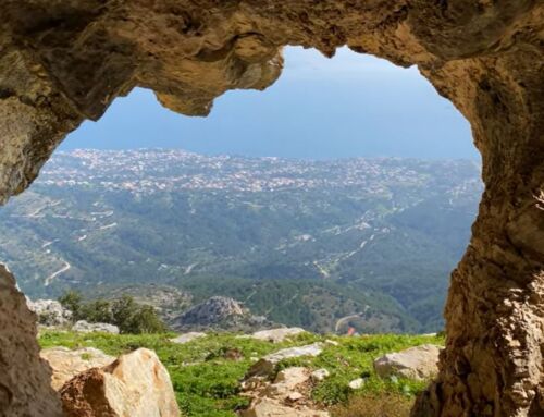 Δρακοντόσπηλος: Εκεί το μάτι φτάνει απ’ τη Χίο στη Μικρά Ασία