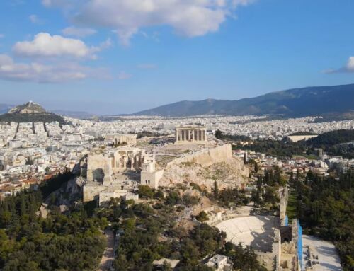 Ακρόπολη Αθηνών: Δείτε τον Παρθενώνα από ψηλά (Vid)